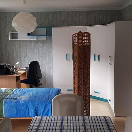 Naehe Stuttgart 1-Zimmer-Wohnung Weinstadt Exterior foto